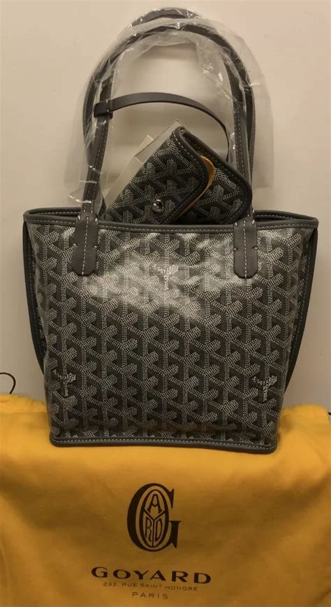 best goyard replica handbags|goyard bag knockoff.